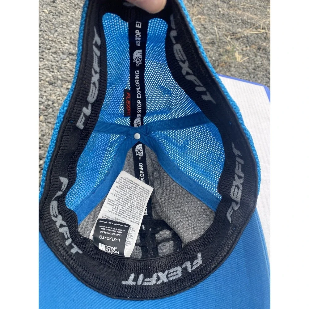 The North Face Graphic Patch Trucker Hat Cap Blue FlexFit L -‎ XL Tested Proven